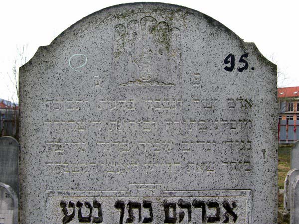 Grave 95