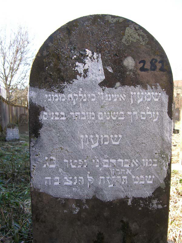 Grave 282