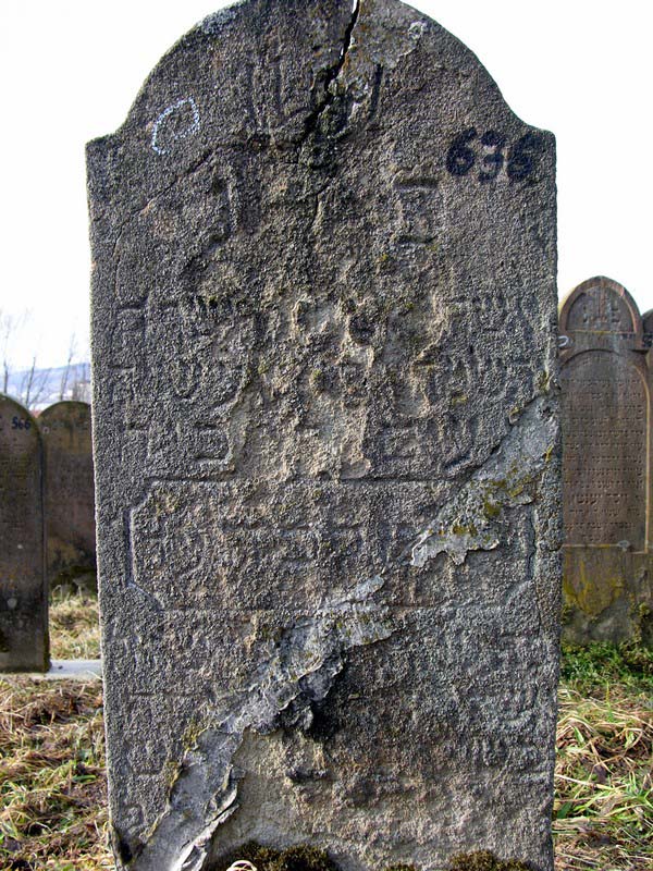 Grave 636