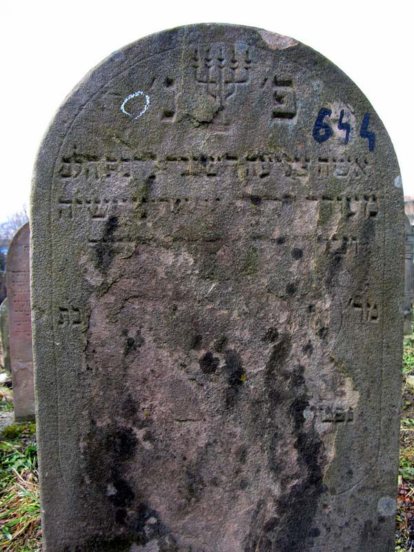 Grave 644
