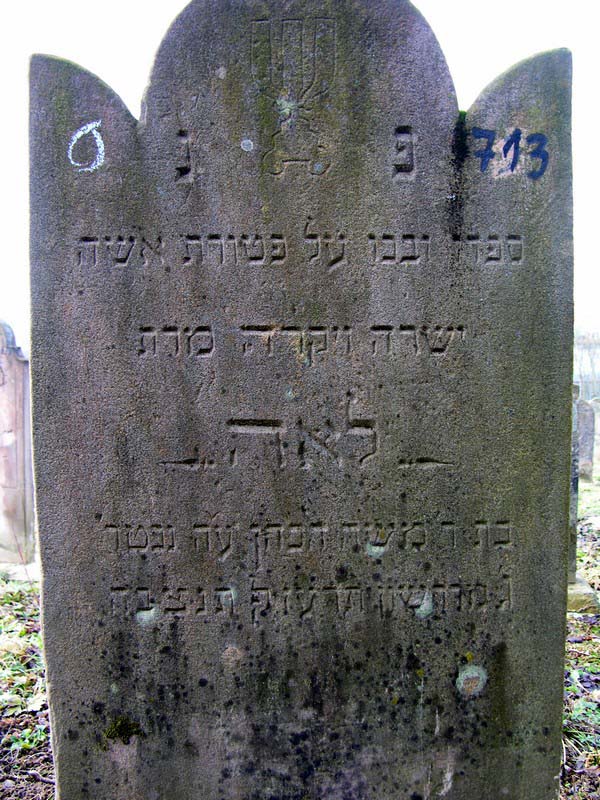 Grave 713