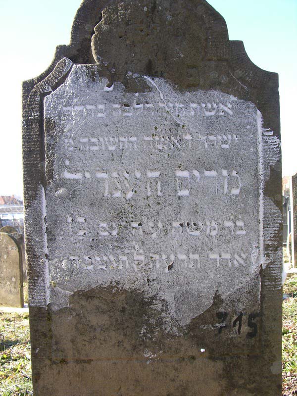 Grave 715