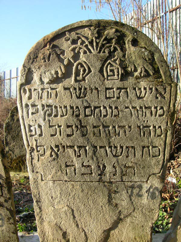 Grave 1216