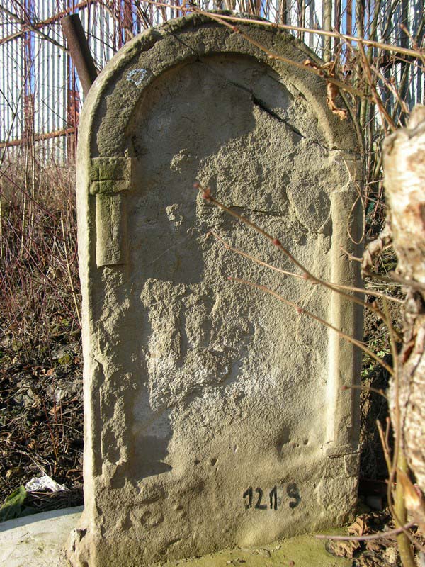 Grave 1219